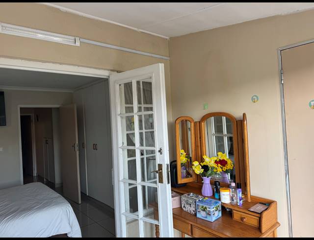 2 BEDROOM SECTIONAL TITLE FOR SALE IN MALVERN